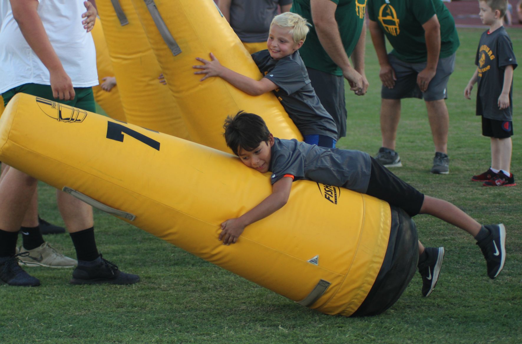 Kingsburg holds youth football camp